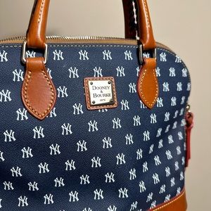 Dooney and Bourke MLB Yankees Zip Zip Satchel